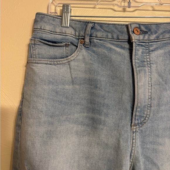 Express Distressed Denim Straight Leg Jeans - Picture 7 of 9